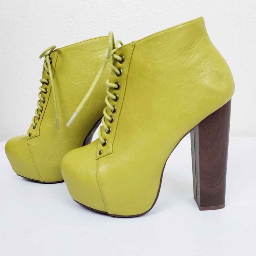 Ankle Boots, Size 7, by Vintage
